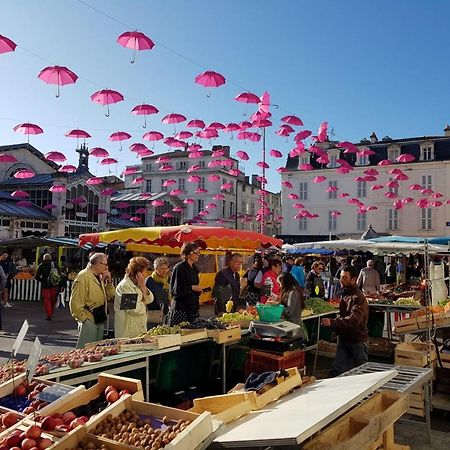 Studio Ensoleille Au Bord De Mer Avec Balcon Et Parking, Proche Centre Et Plage - La Rochelle - Fr-1-535-51 外观 照片