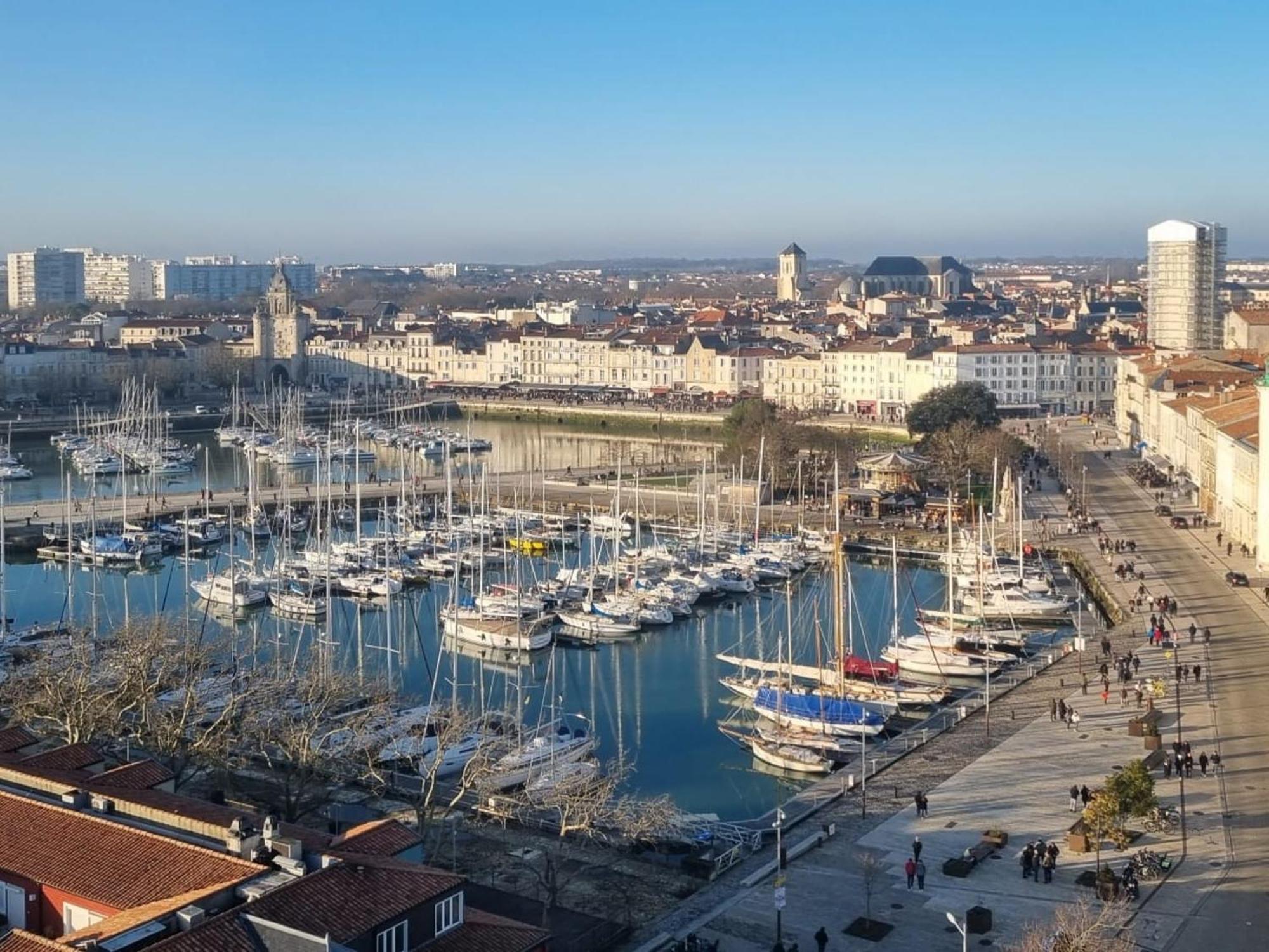 Studio Ensoleille Au Bord De Mer Avec Balcon Et Parking, Proche Centre Et Plage - La Rochelle - Fr-1-535-51 外观 照片